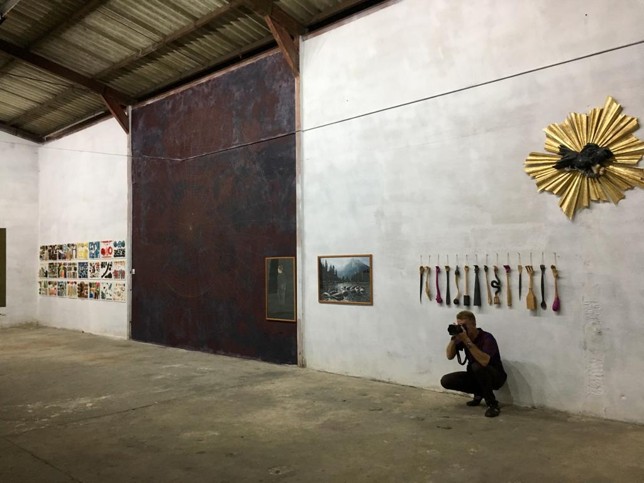 Ausstellungsansicht, Revolution Art Space