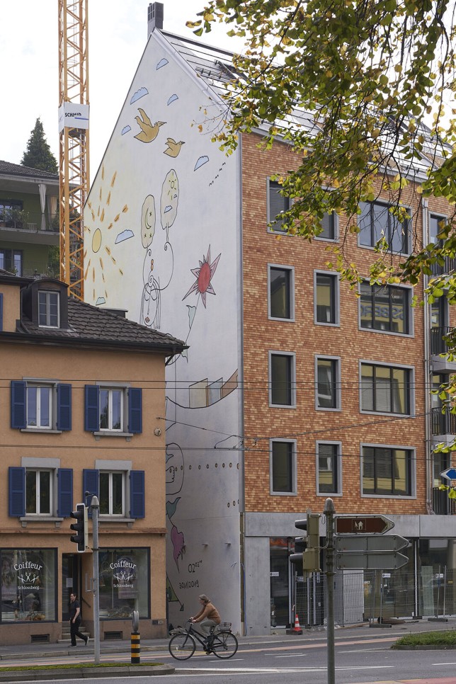 Wandbild_Thurry_Schlaepfer_03.jpg